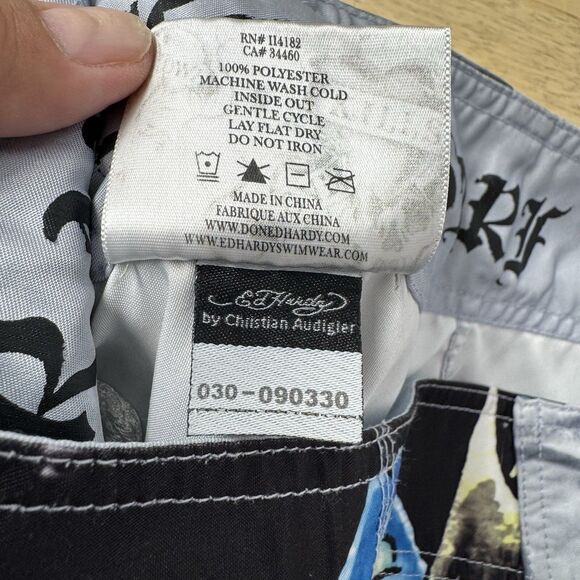 Ed Hardy Alive Christian Audigier Blue Board Shorts Dragon Dagger Swim Trunks 30 - Picture 9 of 15